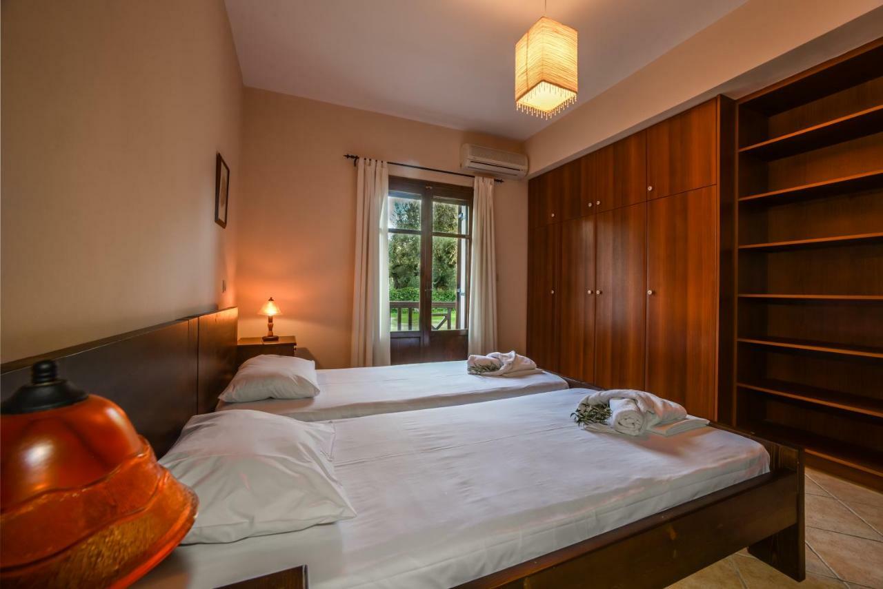 Anna Apartments Lithakia  外观 照片